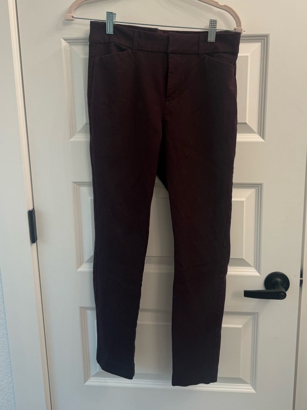 Old Navy Pixie Skinny Pants in Deep Plum